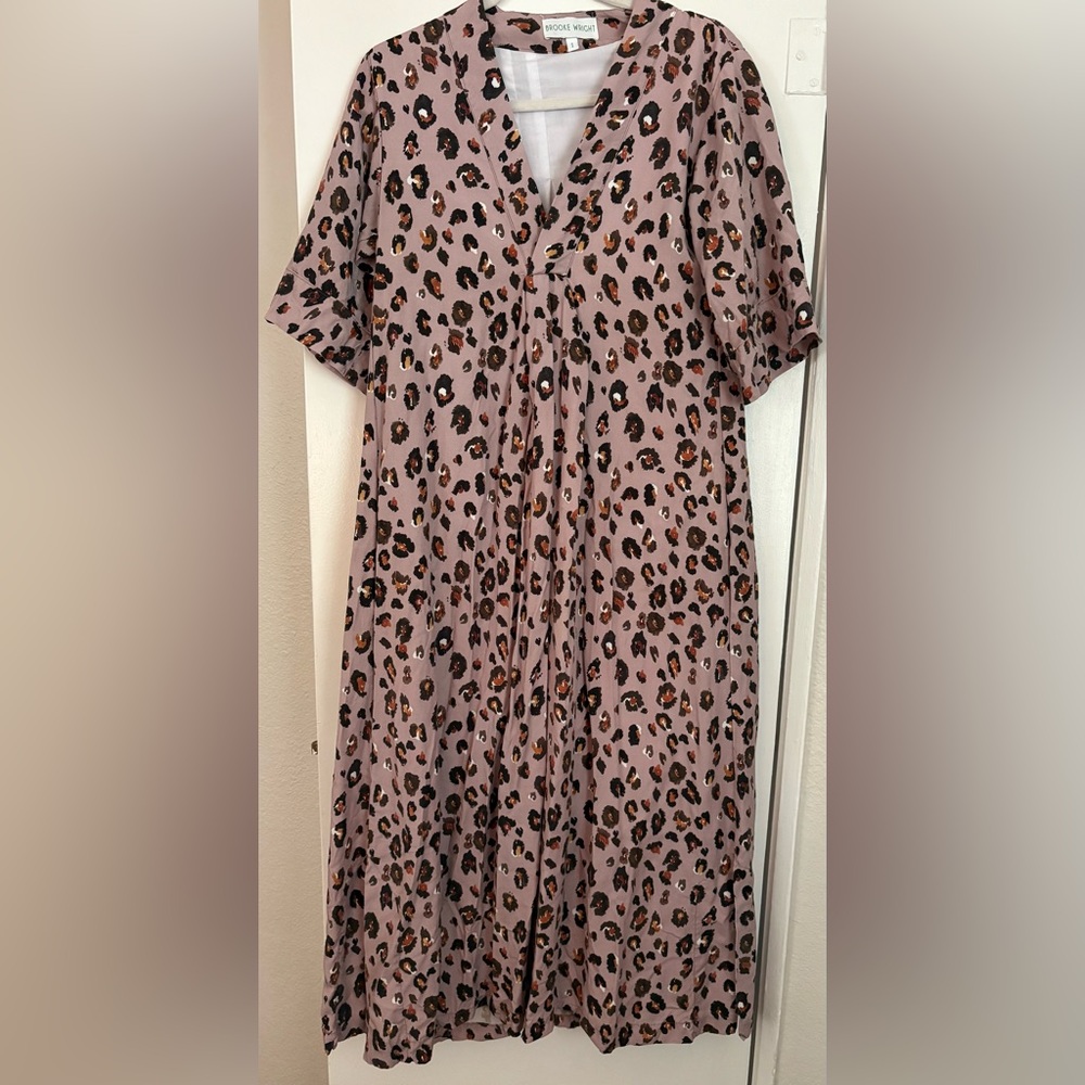 Purple Leopard Print V-Neck Dress